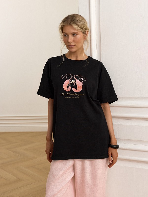 Футболка "Подружка по игристому"