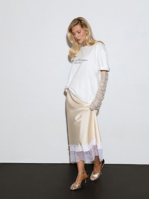 Футболка SPARK LIKE CHAMPAGNE WHITE