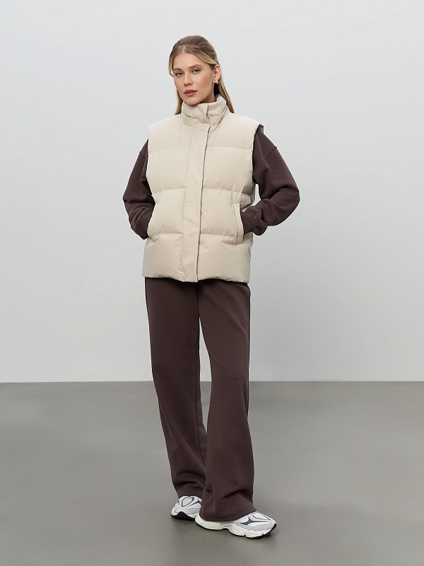 Пуховый жилет JE T'AIME MILK из бархатистой мембраны 