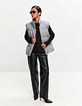 Пуховый жилет JE T'AIME GREY из бархатистой мембраны