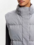 Пуховый жилет JE T'AIME GREY из бархатистой мембраны