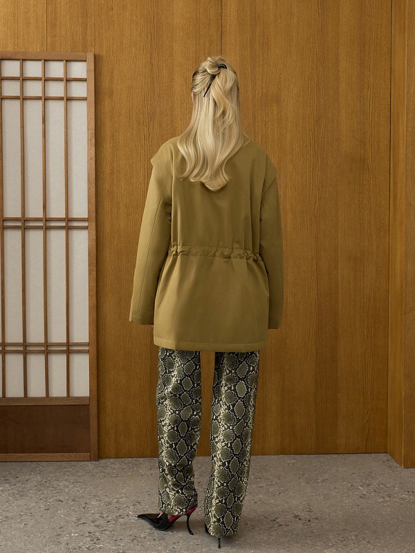 Демисезонная куртка TWO FORMS OLIVE c отстёгивающими рукавами